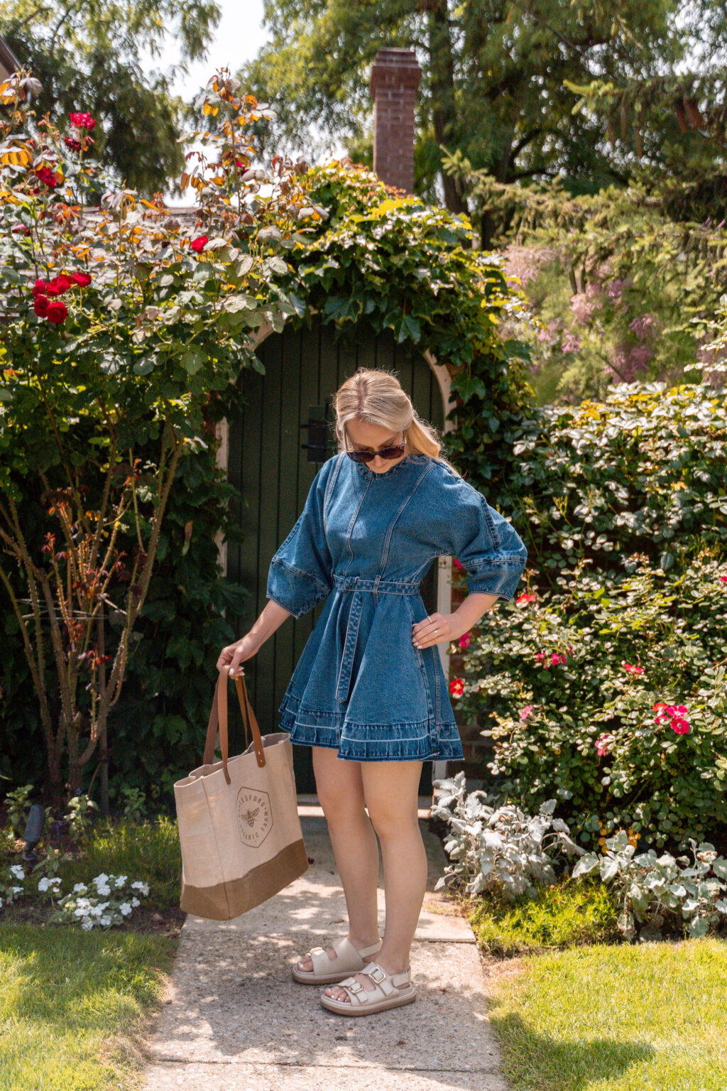8 Reasons Why Denim Dresses are a Summer Wardrobe Staple